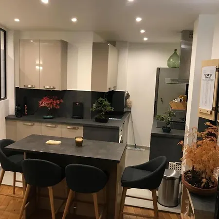 Read Well - Spare Double Bedroom In Cosy Close To Convention Center In 15th District *